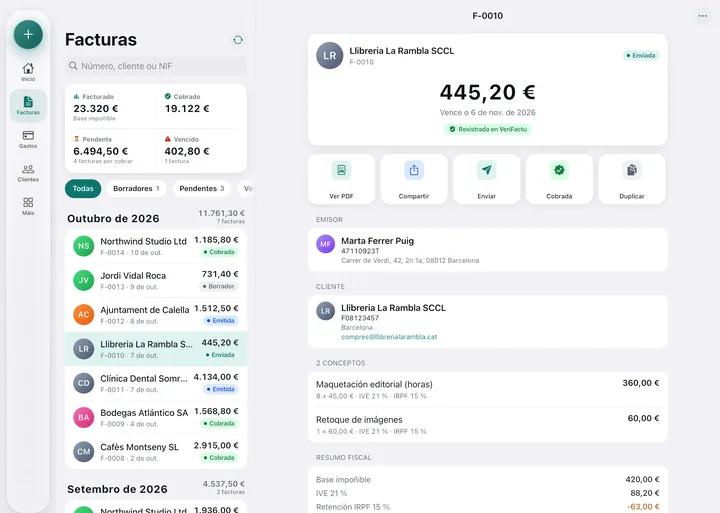 Xanela de Mac coa app de Fakturia: a lista de facturas á esquerda e, á dereita, a ficha da factura F-0010, rexistrada en VeriFactu.